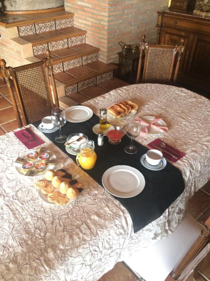 El Molino De La Hiedra Konuk evi Albeta Dış mekan fotoğraf